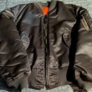 VINTAGE NYLON BOMBER JACKET